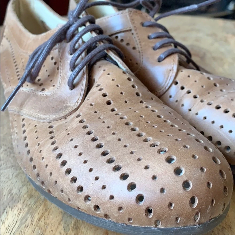 FLY London unisex perforated derby shoes - Picture 7 of 7